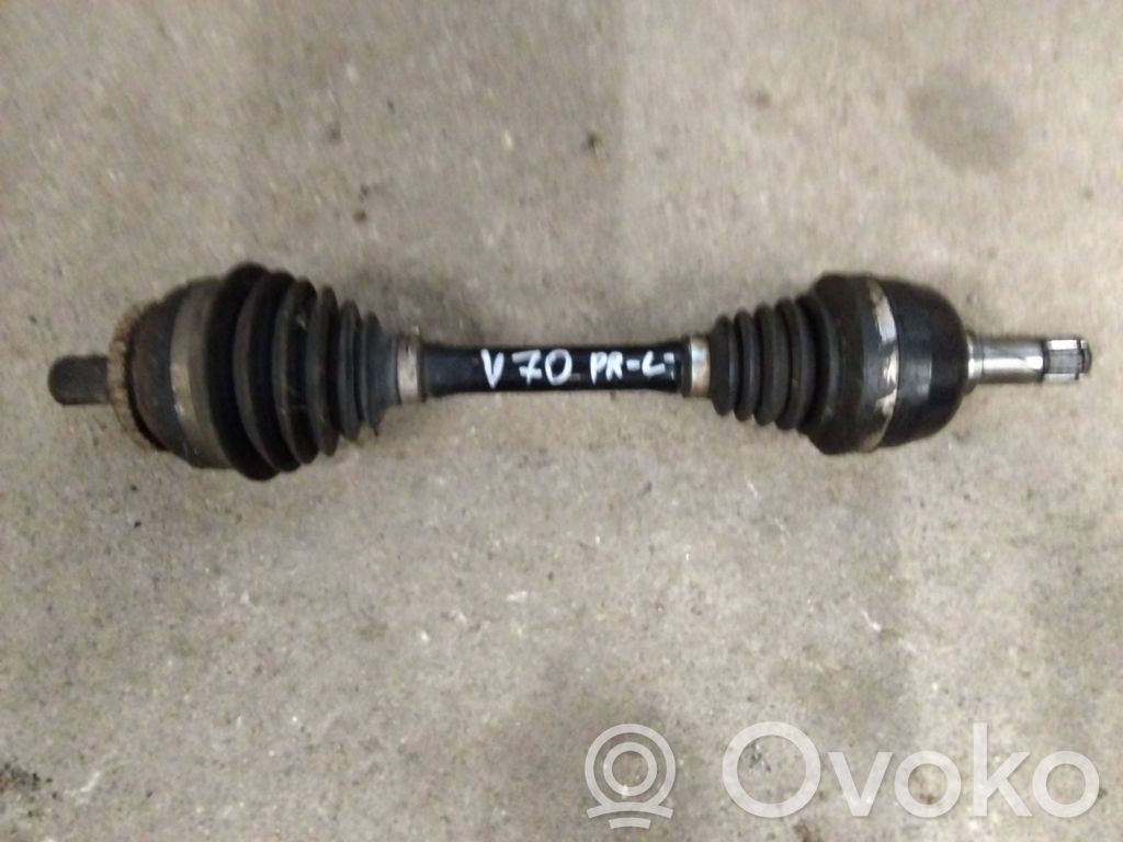 Volvo V70 Priekinis pusašis 