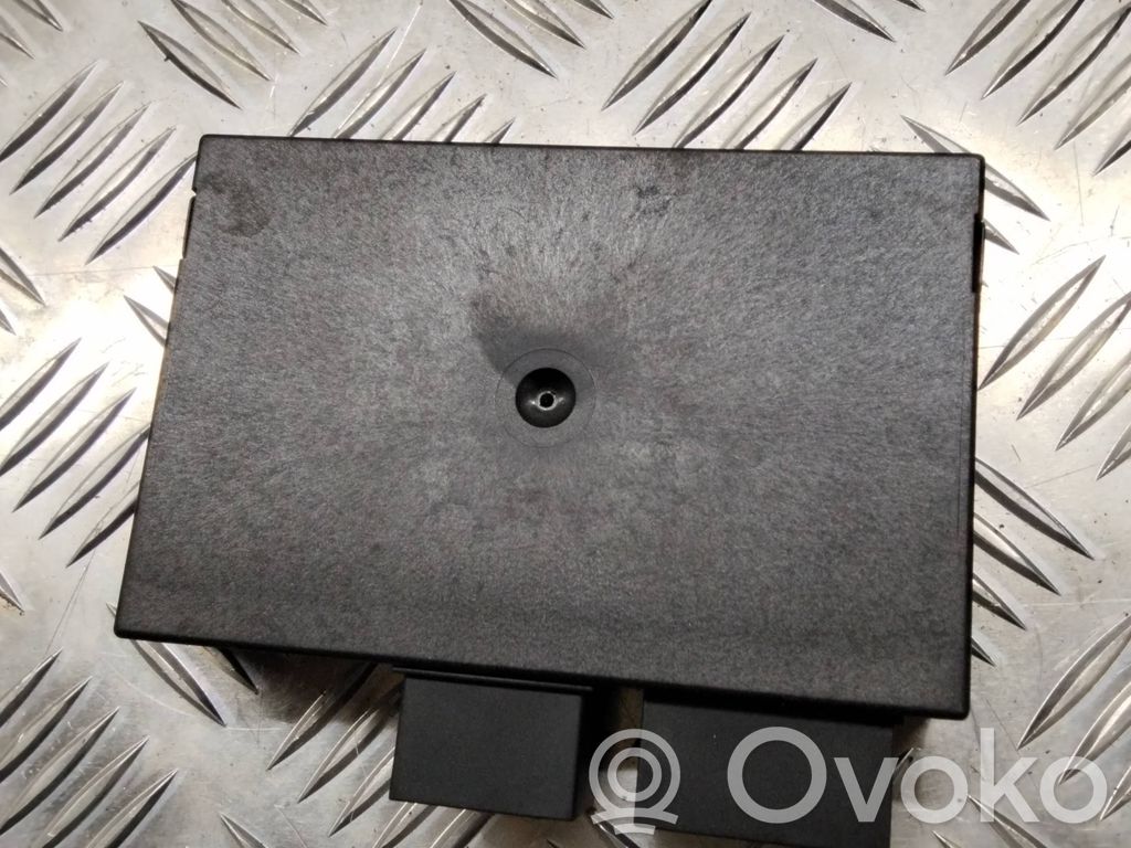 Audi Q7 4L Tow bar trailer control unit/module 
