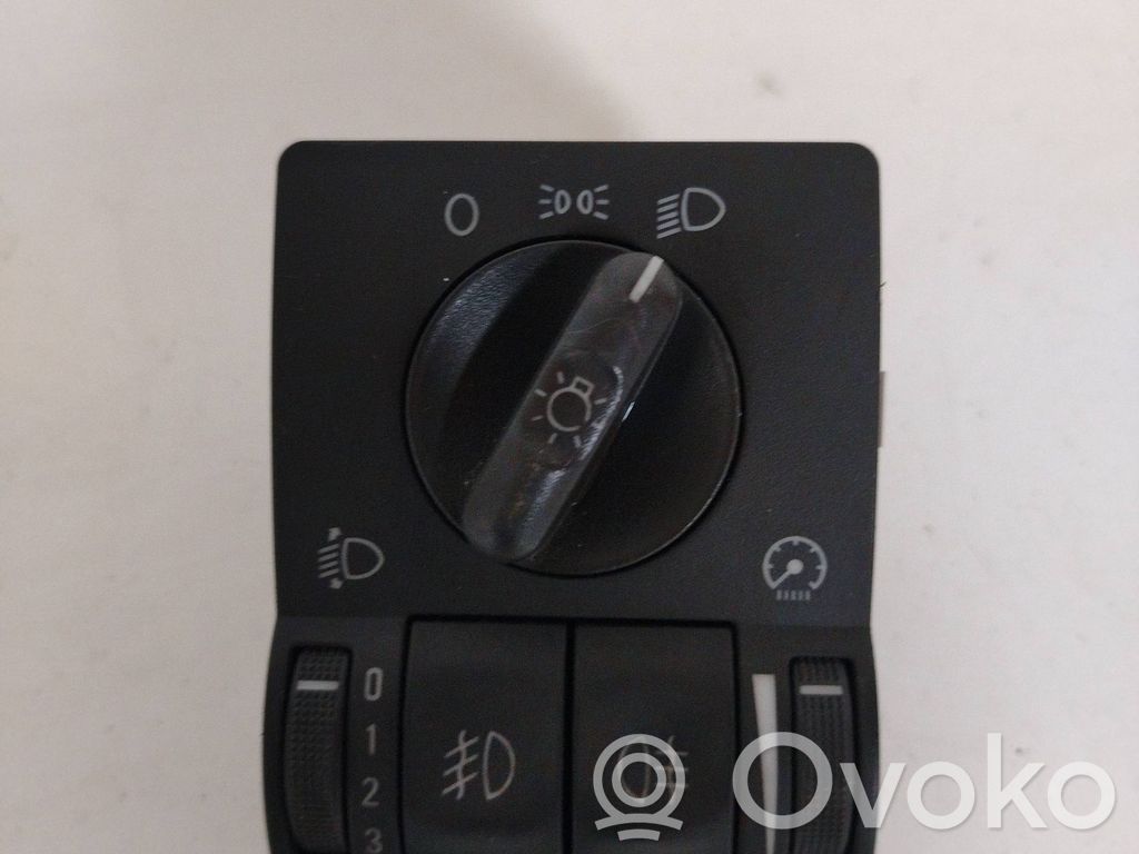 Opel Corsa C Interruptor de luz 