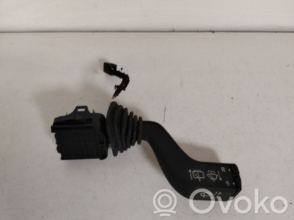Opel Zafira A Wiper control stalk 