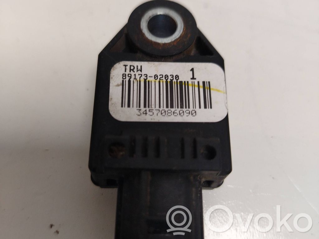 Toyota Corolla Verso AR10 Airbagsensor Crashsensor Drucksensor 
