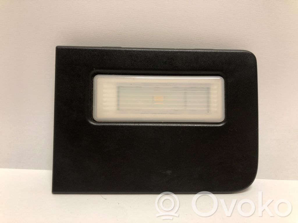 BMW X5 F15 Wewnętrzna lampka bagażnika 