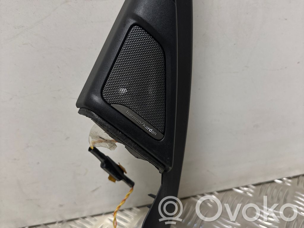 BMW 5 F10 F11 Listwa / Uszczelka szyby drzwi przednich 