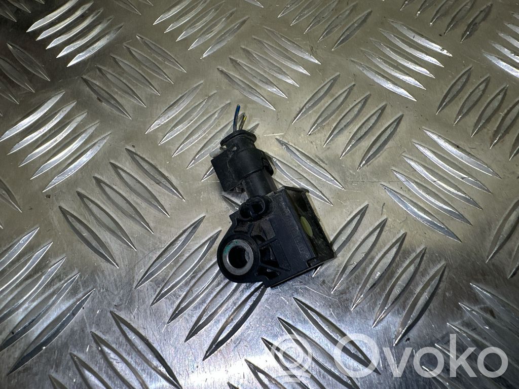 Mercedes-Benz C W205 Senzor impact/declanșare airbag 