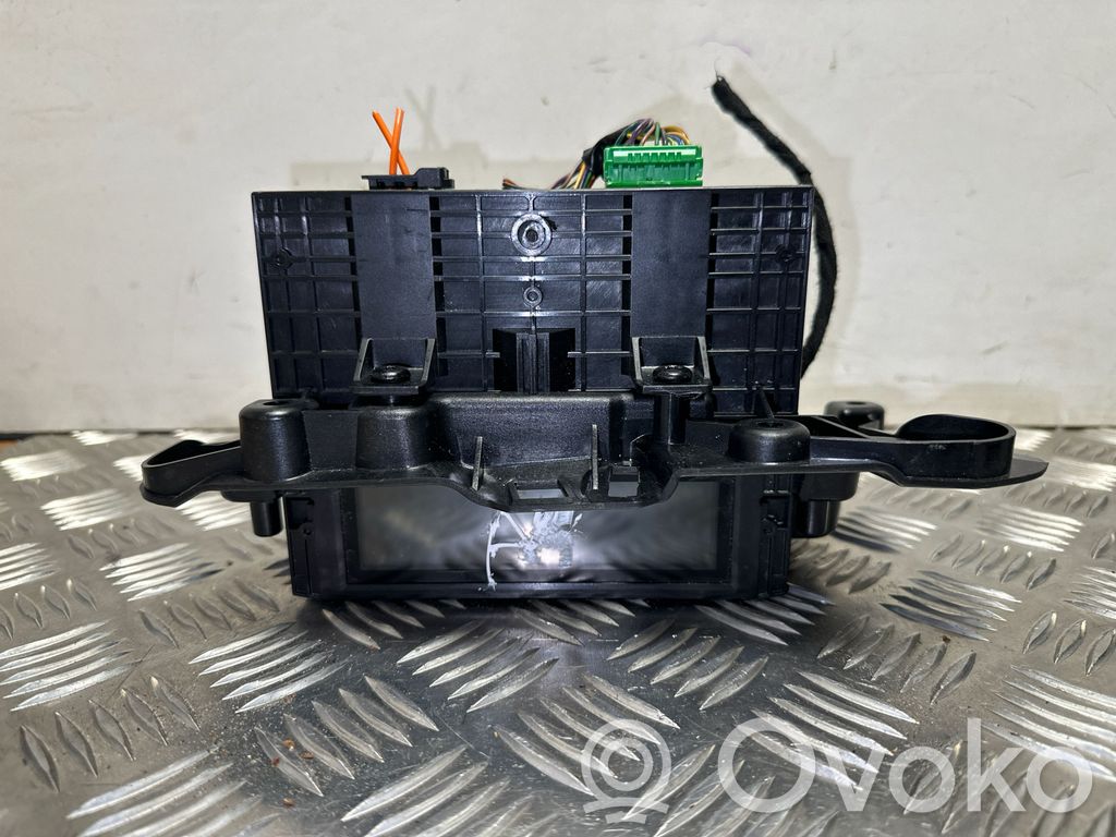 Volvo XC60 Monitor / wyświetlacz / ekran 