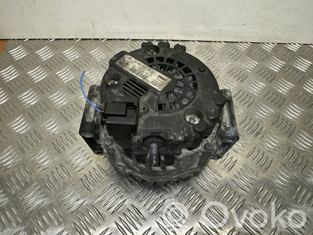 Mercedes-Benz C W205 Alternador 
