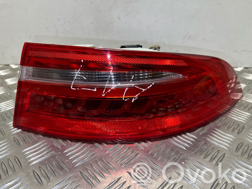 Jaguar XE Takavalot 
