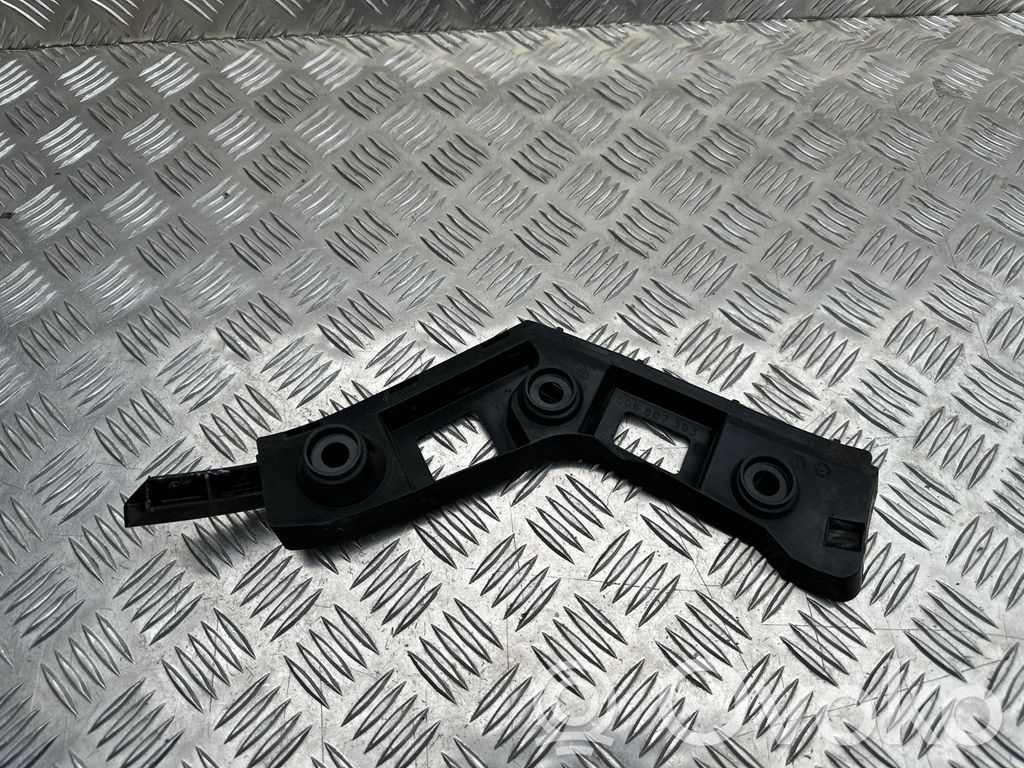 Volkswagen Golf VII Soporte de montaje del parachoques trasero 