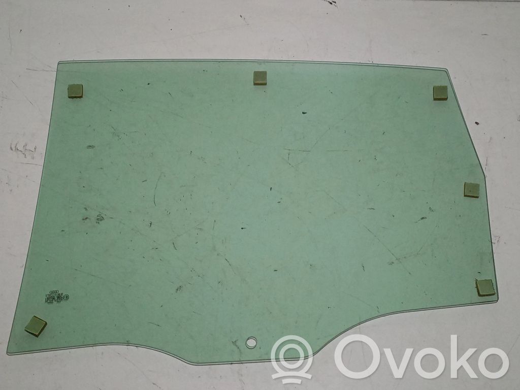 Rear door window glass   8Z0845206B