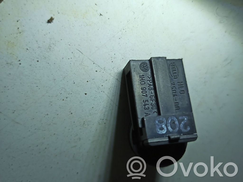 Alarm movement detector/sensor   1H0907543