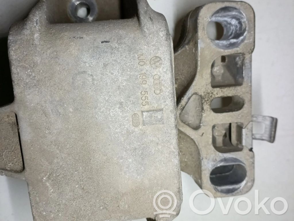 Engine mount bracket   1J0199555