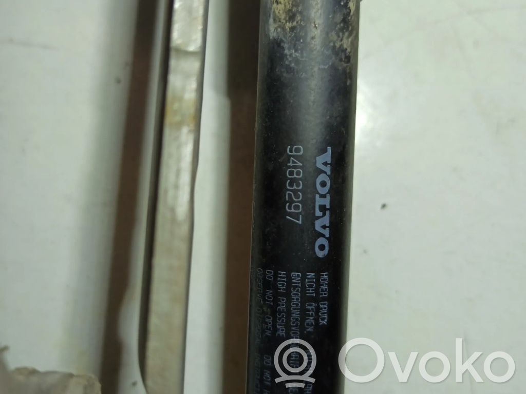 Volvo S80 Amortizatorius galinio dangčio 