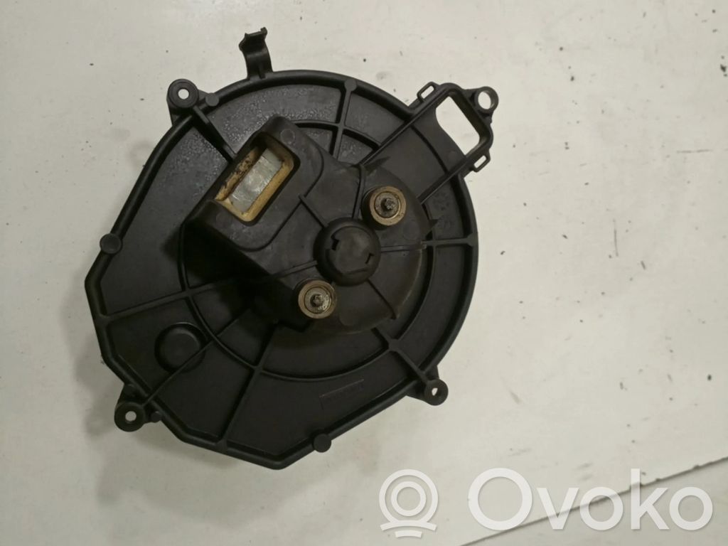 Citroen Berlingo Mazā radiatora ventilators 
