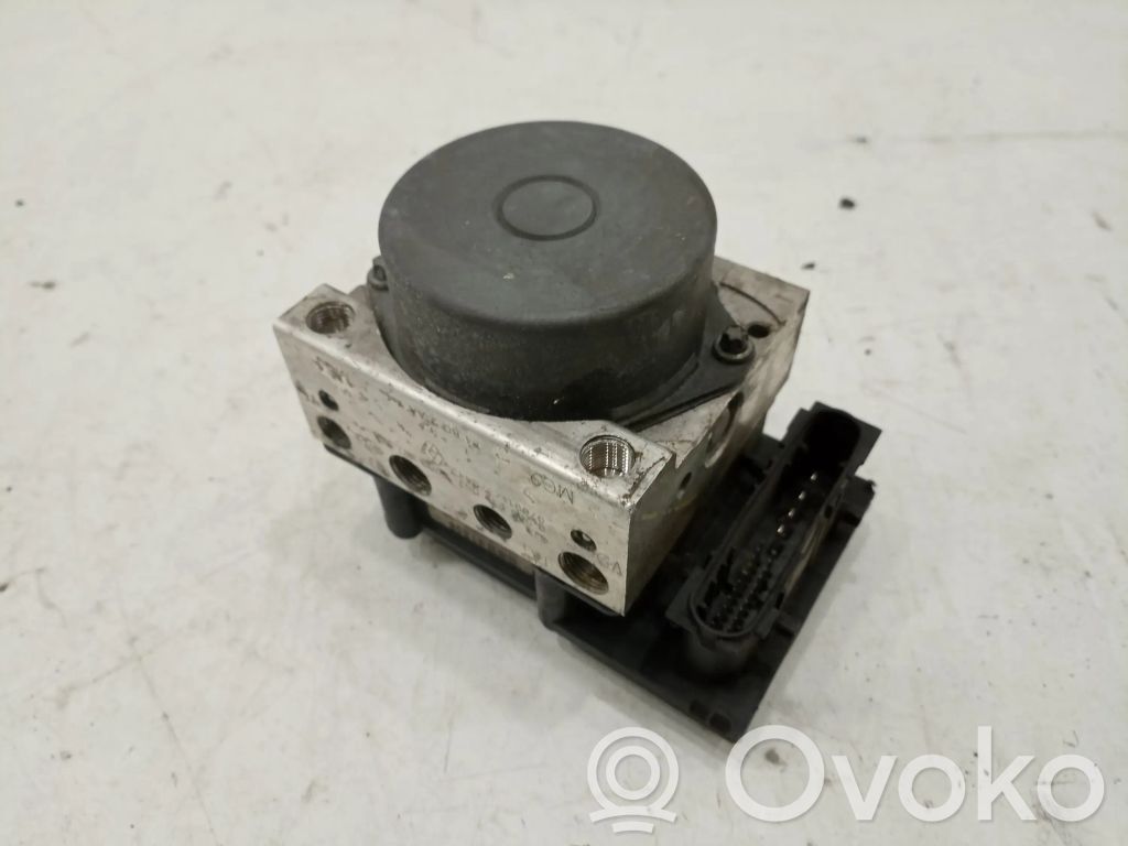Renault Megane II Master brake cylinder 