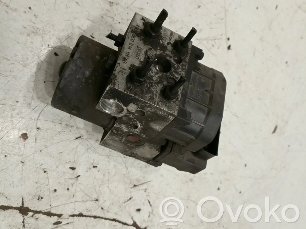 Pompe ABS   8E0614111AB
