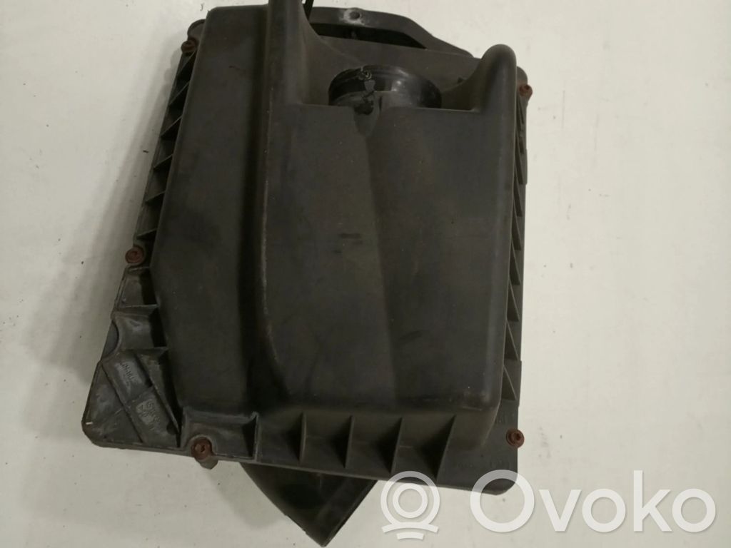 Air filter box   4614485911