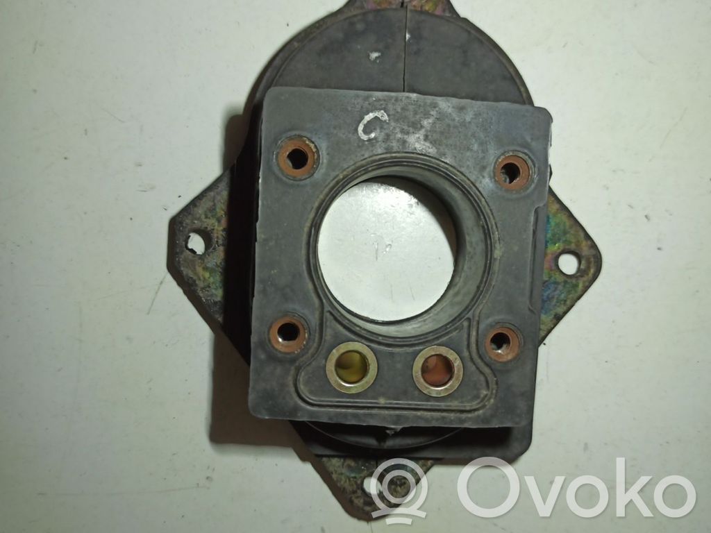 Rover 100 Vergaserflansch 