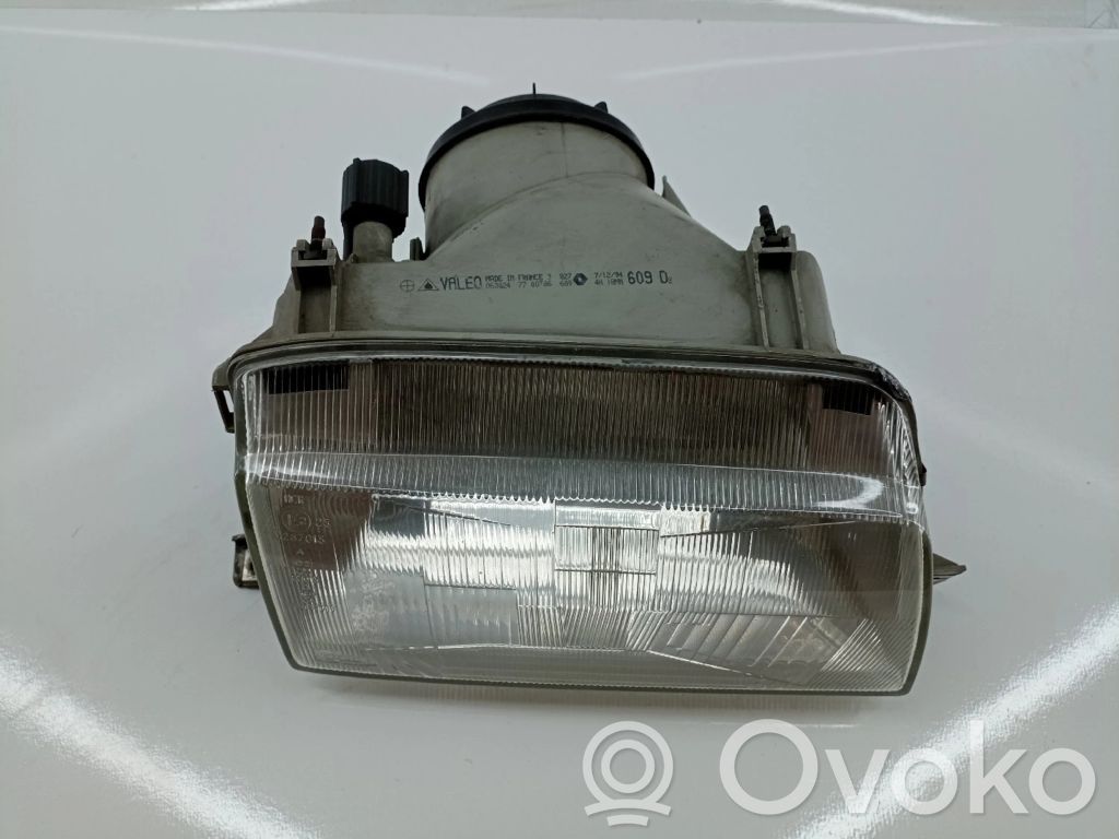 Renault 19 Headlight/headlamp 