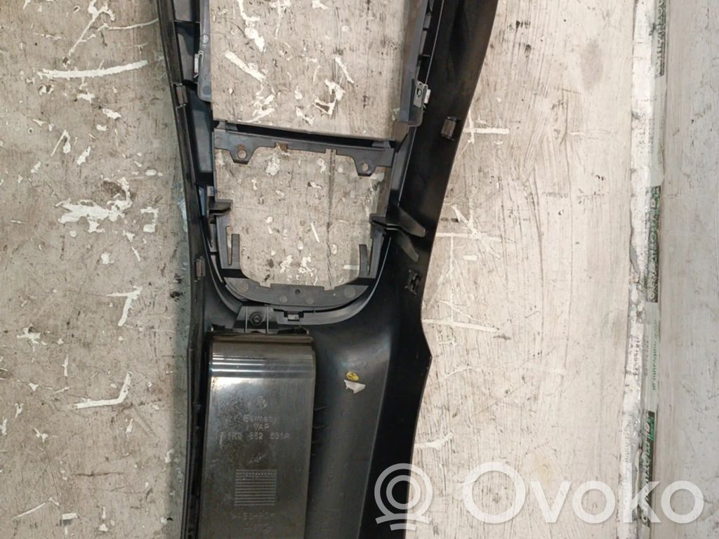Panelė   5K0863243C,1K0862531A