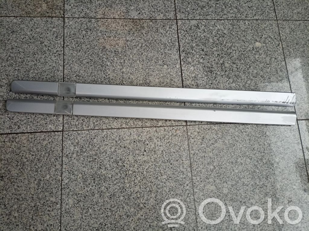 Durvis   8200289909,8200289913