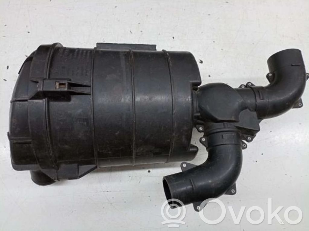 Renault 19 Luftfilterkasten 