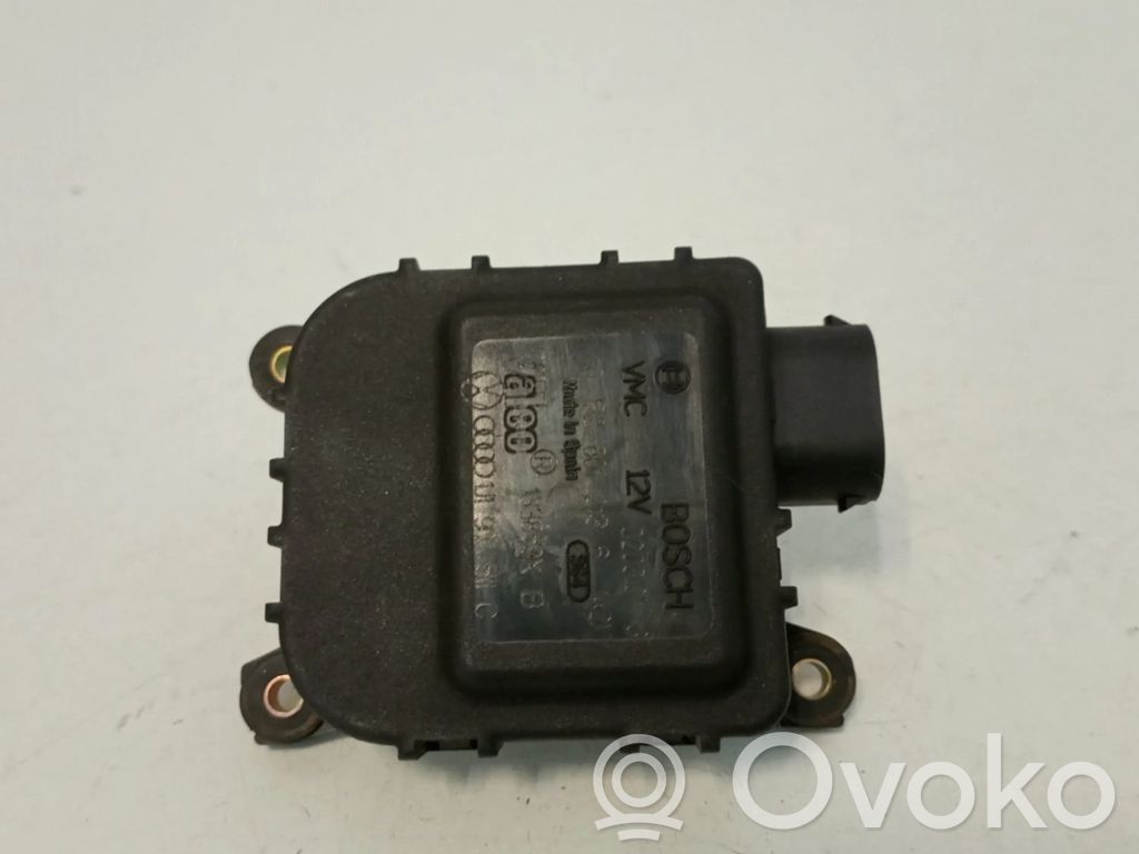 Motor   01328012136