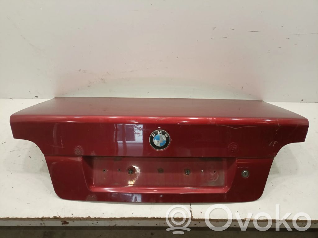 Tailgate/trunk/boot lid   COM,ALGUNS,FERRUGEM,PONTOS
