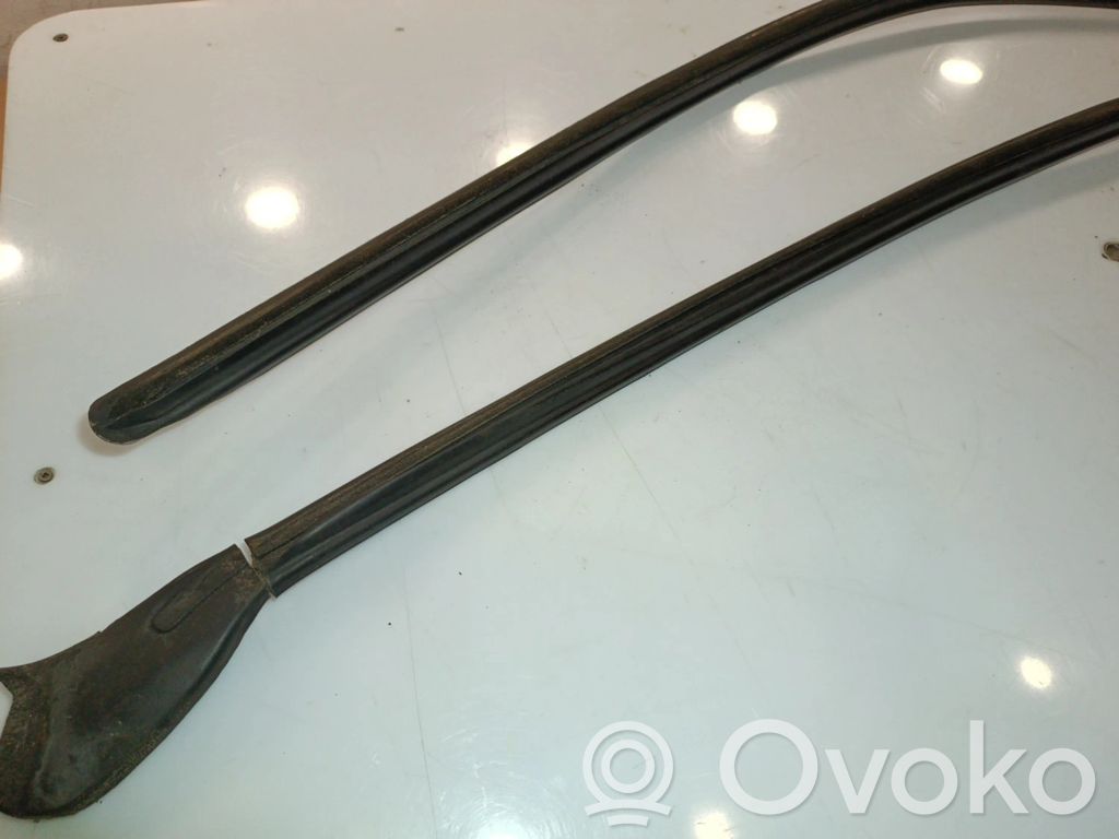 Renault Clio I Dzinēja pārsegs (vāks) 
