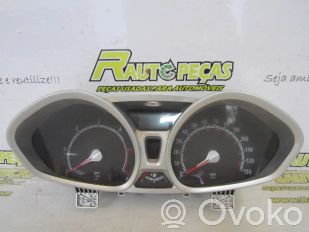 Speedometer (instrument cluster)   8A6T10849HD,R20152244