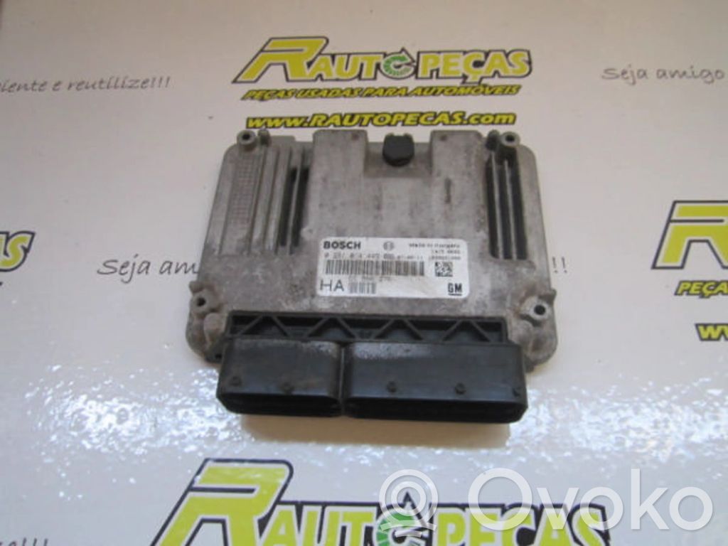 Moottorin ohjainlaite/moduuli   0281014449,HA55566276,R134611