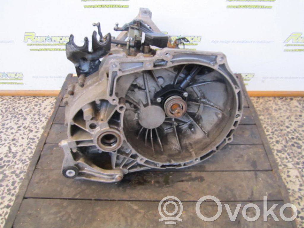 Boîte de vitesses manuelle à 5 vitesses   3M5R7002YF,5VELOCIDADES
