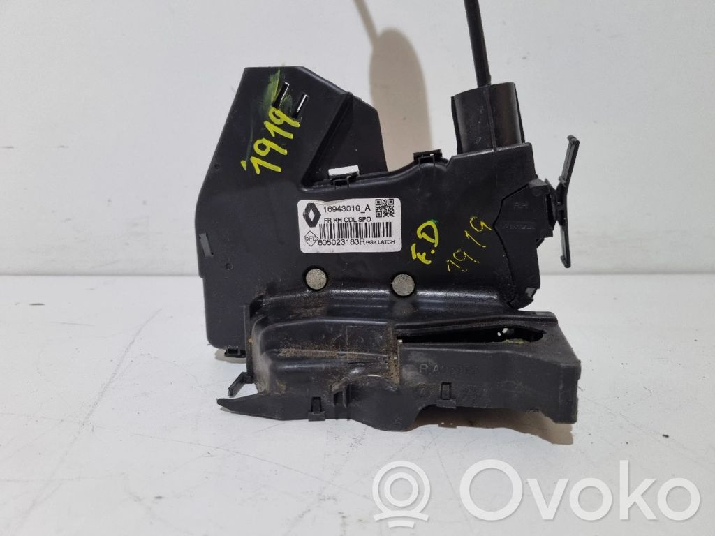 Renault Megane IV Priekinė užrakinimo spynelė (prie rankenos) 