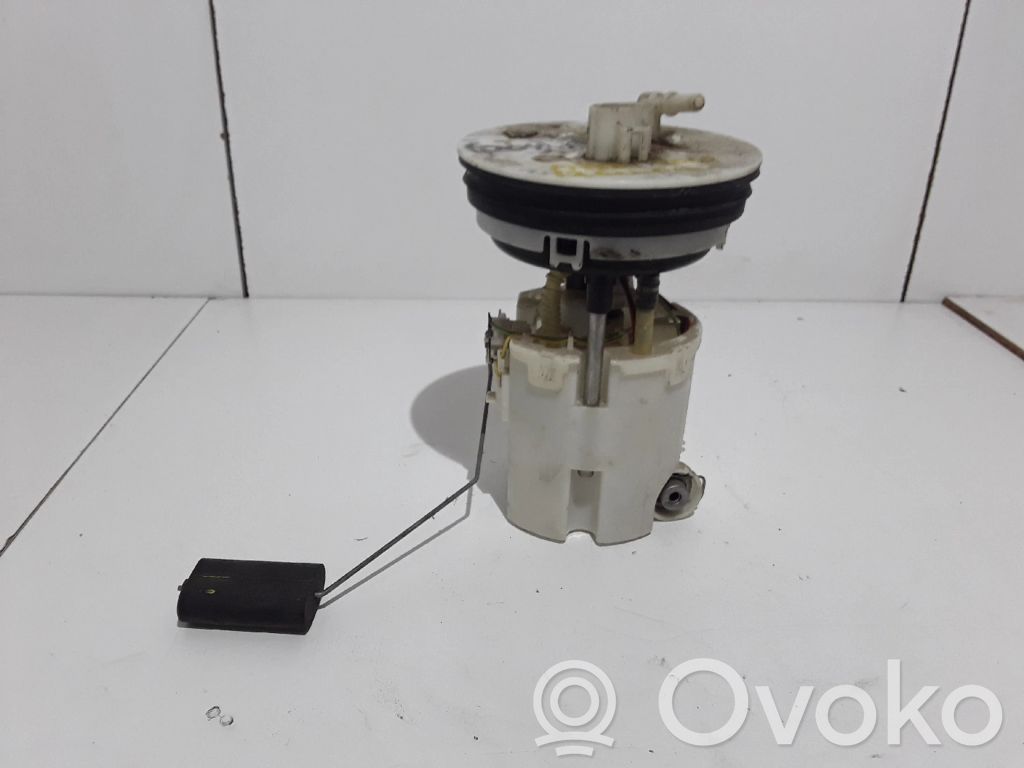 Polttoainesäiliön pumppu   R134126
