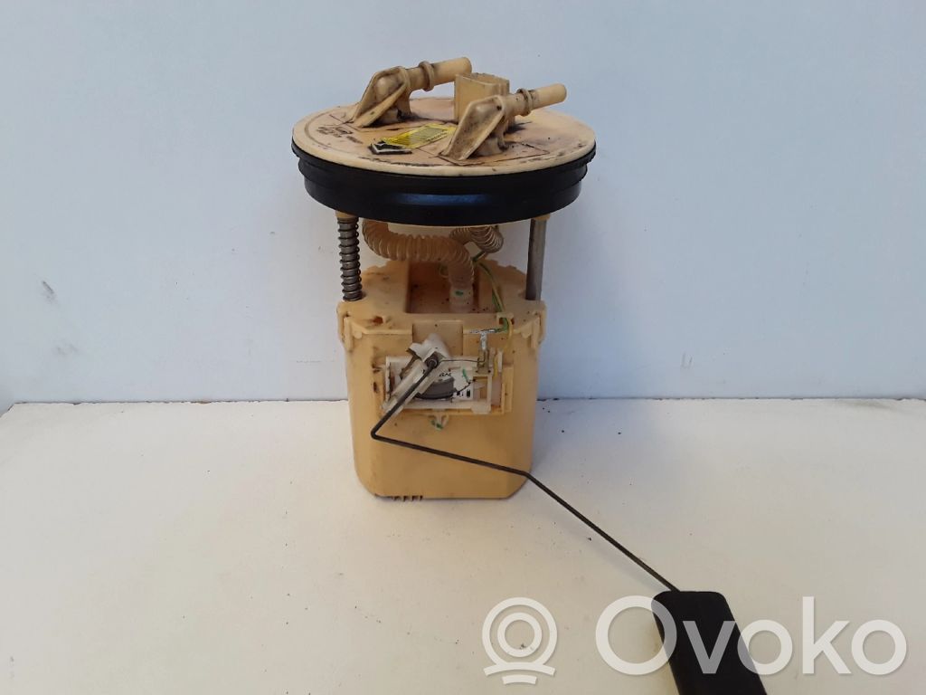 Bomba interna de combustible   R20220005