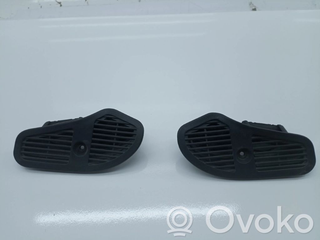 Renault Clio I Panel de instrumentos 