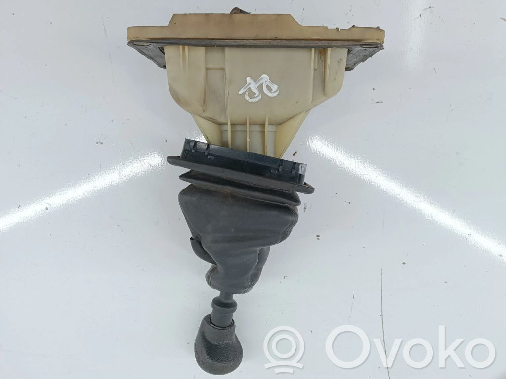 Renault Clio I Gear shifter/selector 