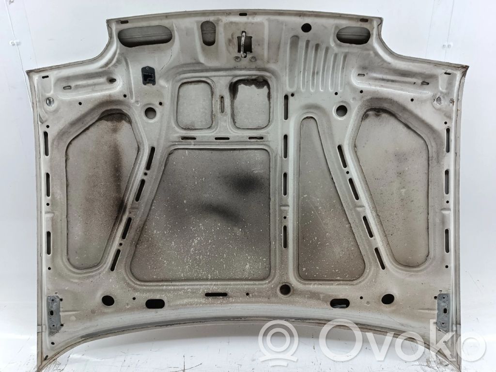 Ford Fiesta Vano motore/cofano 