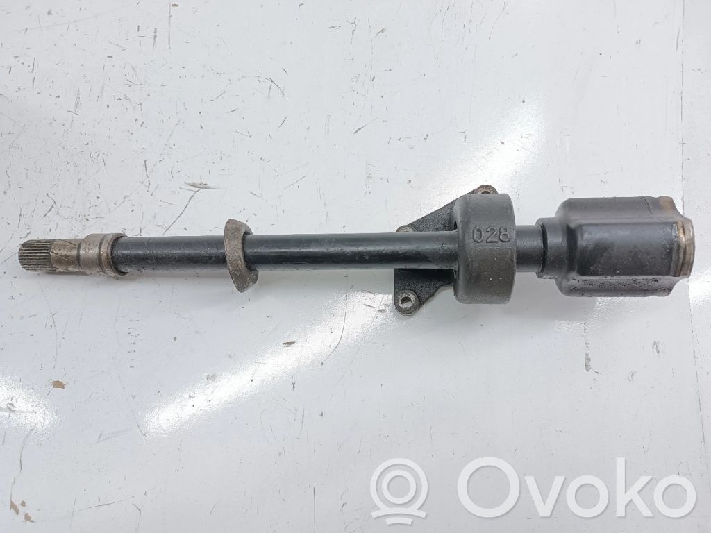 Front driveshaft   E01787