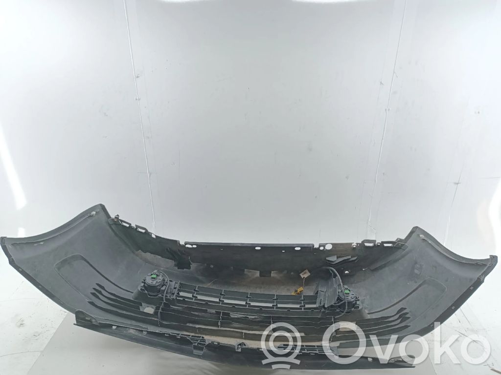 Renault Megane II Zderzak przedni 