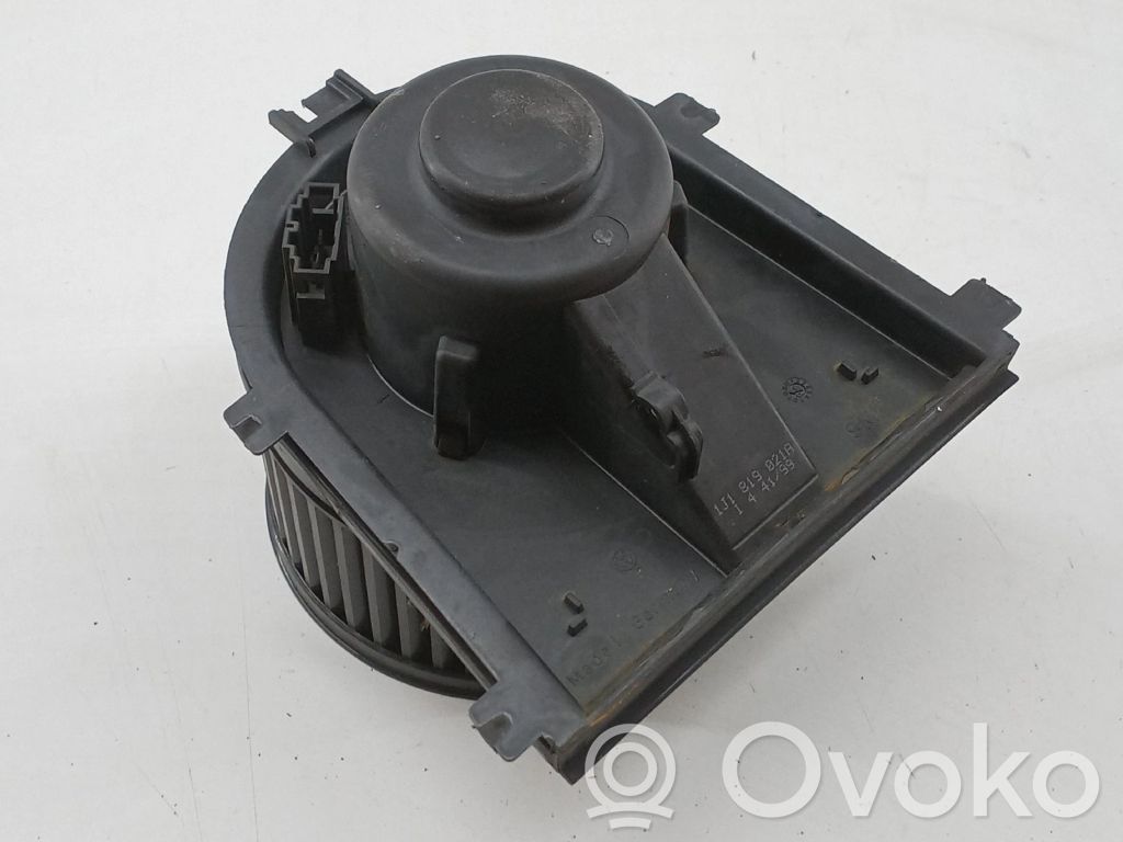 Mazā radiatora ventilators   1J1819021A