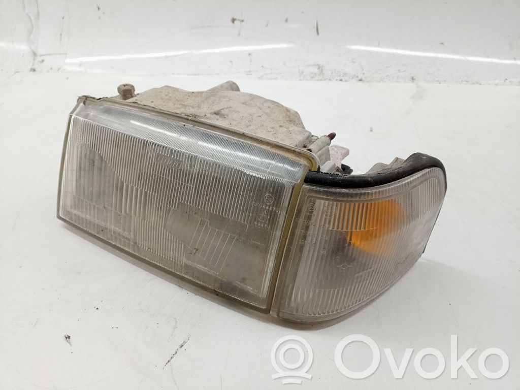 Headlight/headlamp   COM,PISCA