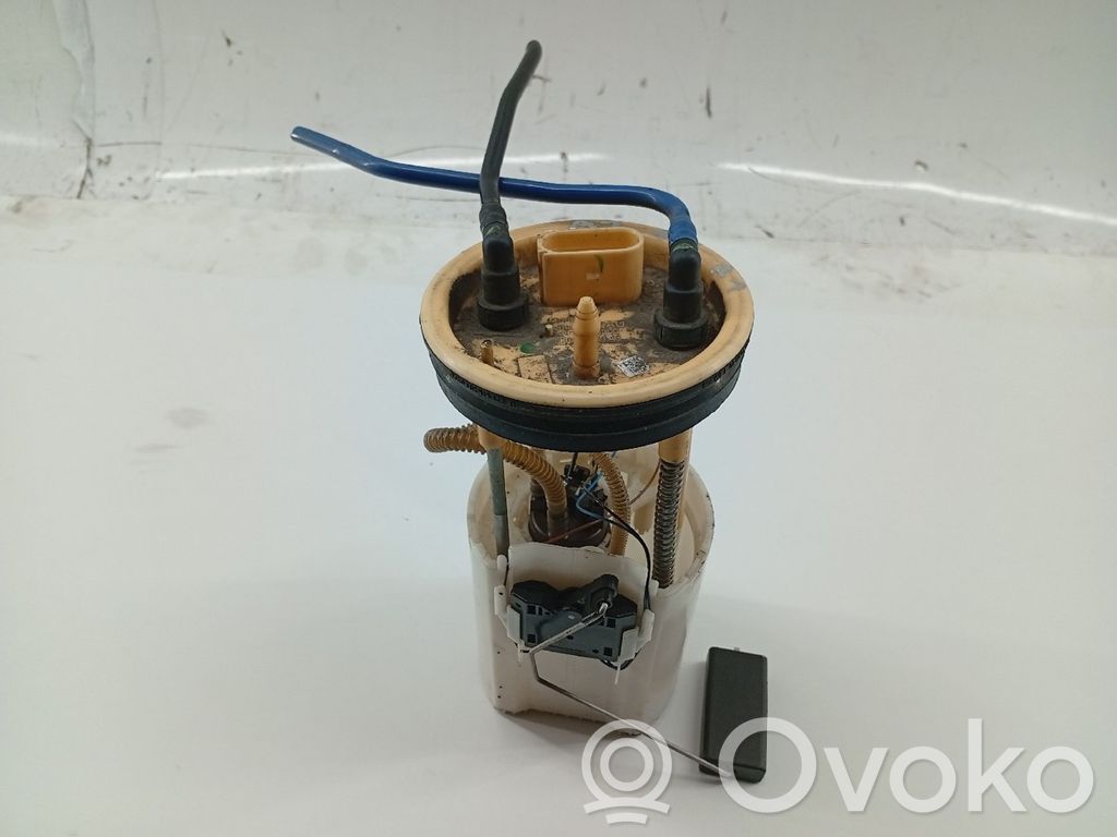 Audi A1 Bomba interna de combustible 