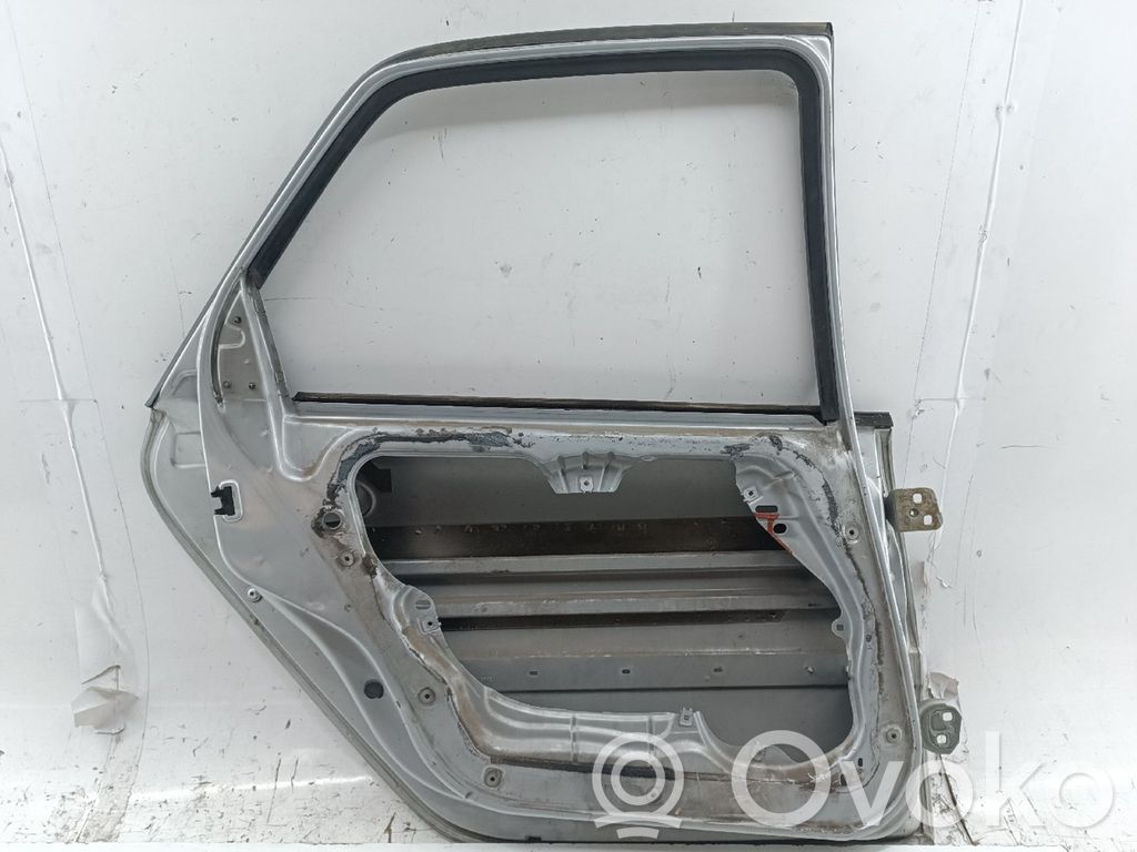 Renault Laguna I Aizmugurējās durvis 