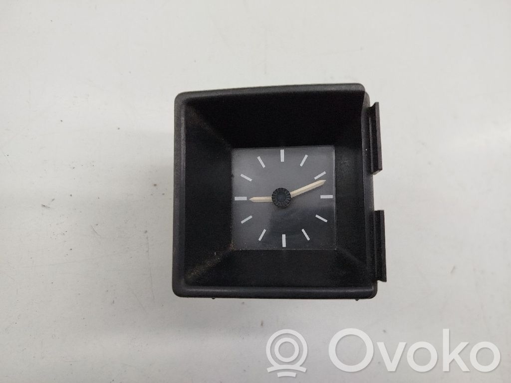 Opel Corsa A Dashboard 
