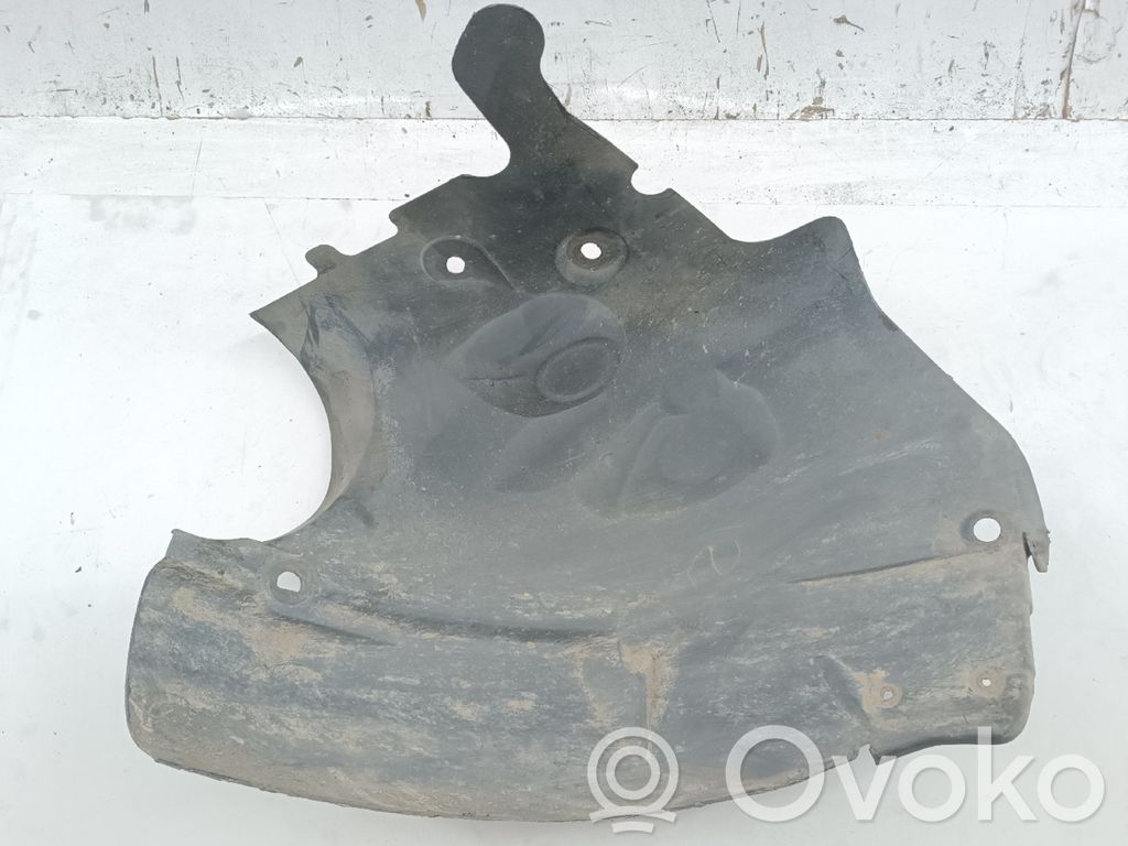 Front wheel arch liner splash guards   7700834096