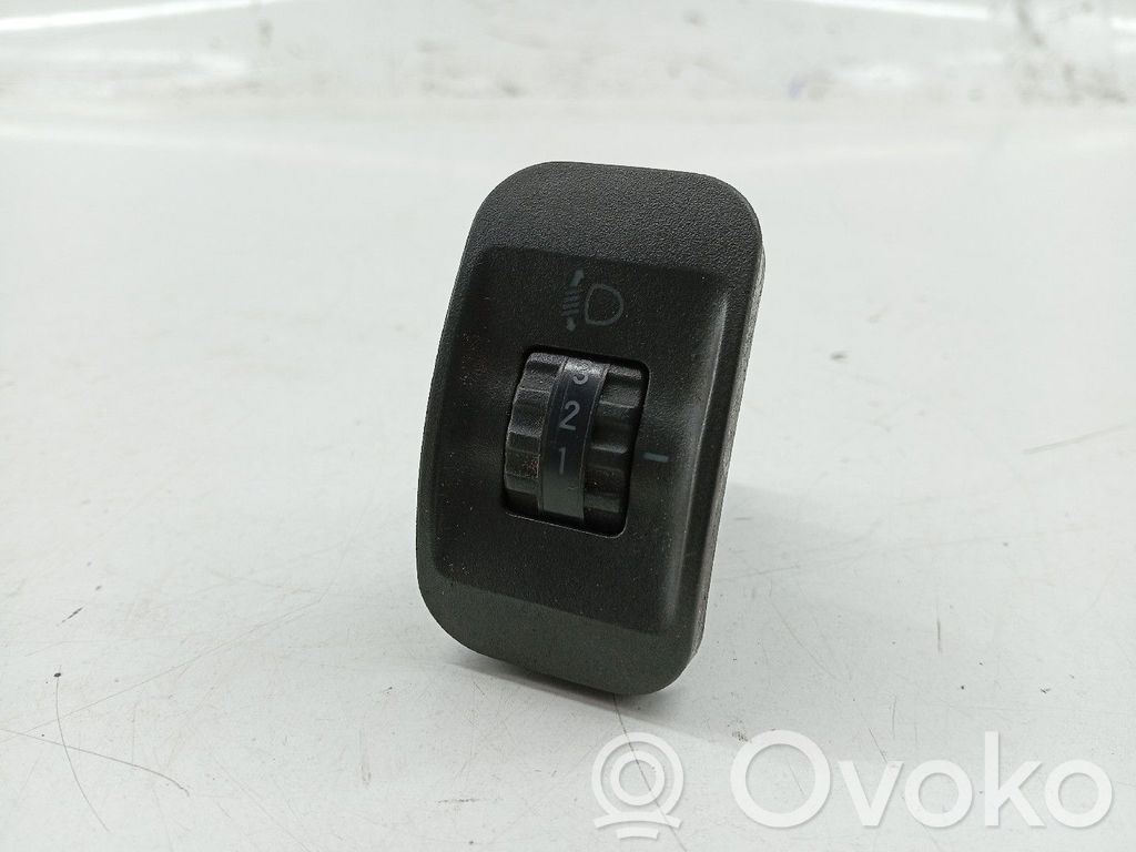 Fiat Punto (176) Geschwindigkeitsmesser Cockpit 