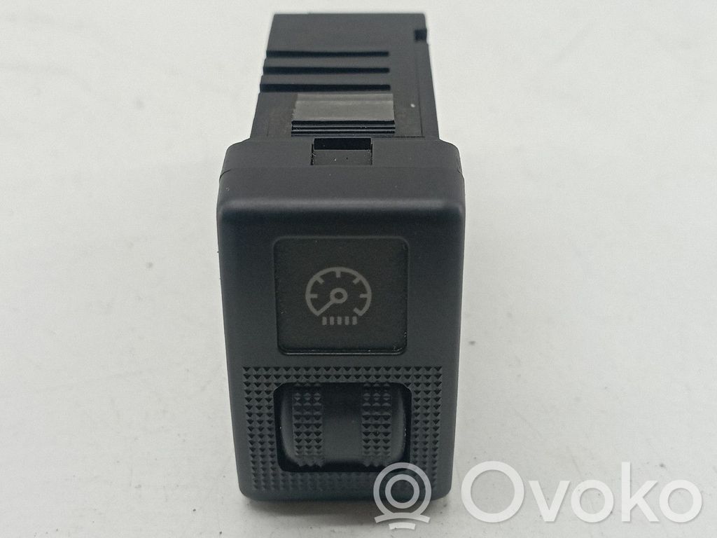 Mazda 2 Speedometer (instrument cluster) 