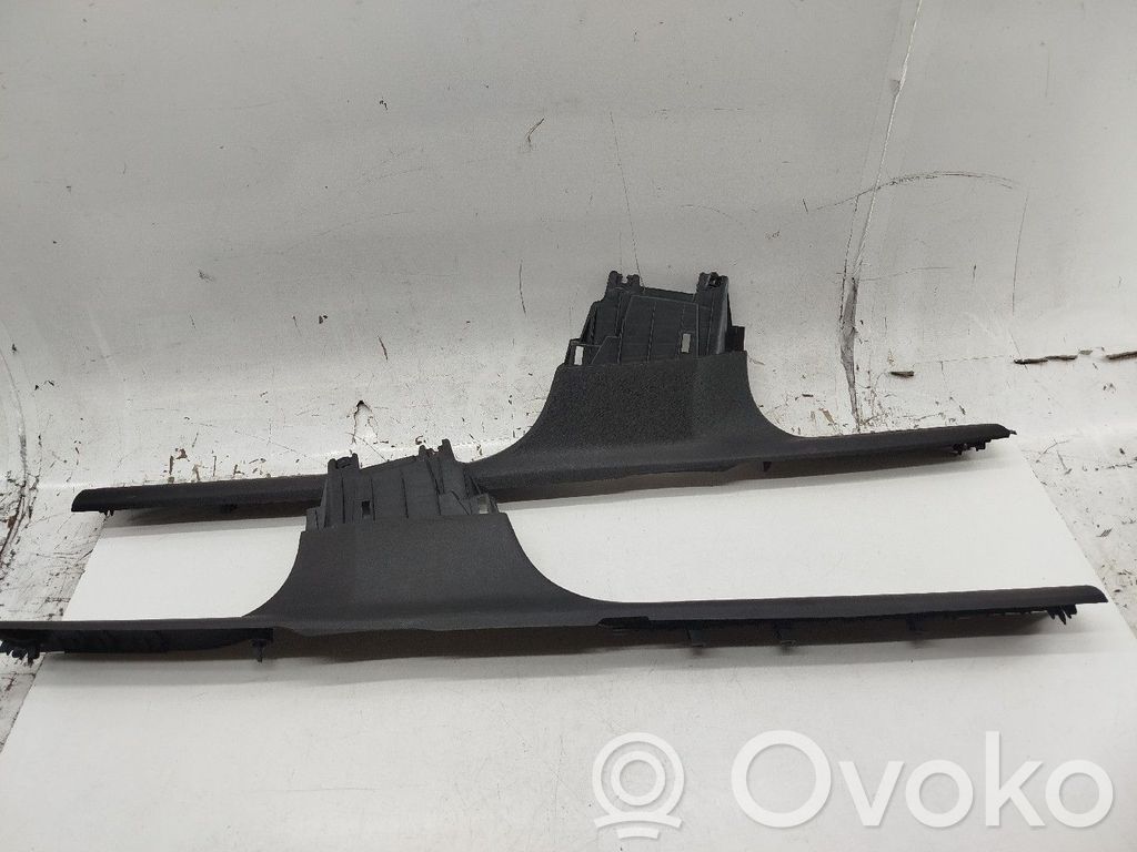 Panel lateral trasero   9833864677,9833863677,FRENTE