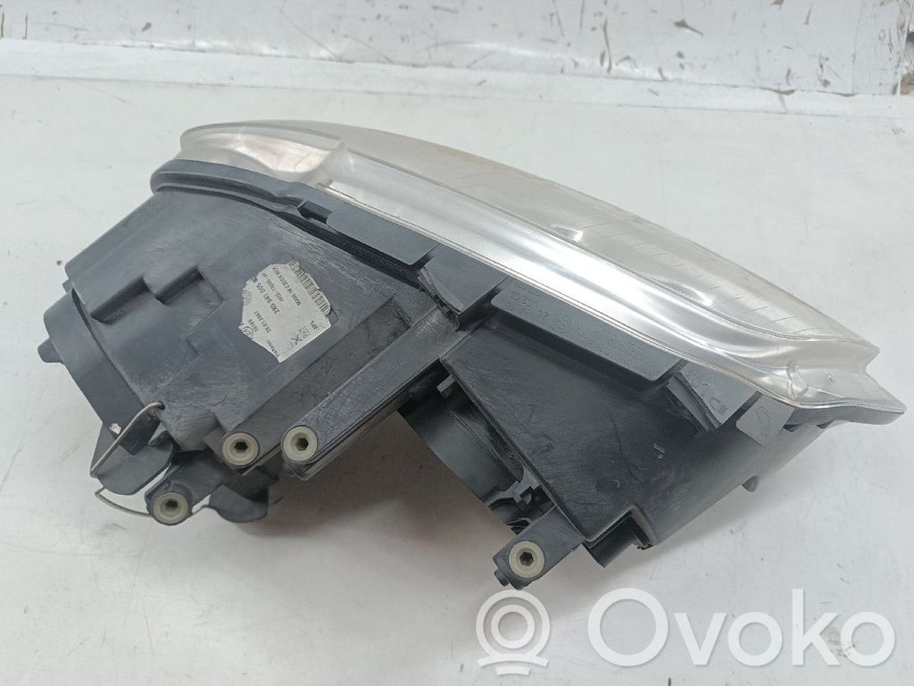Headlight/headlamp   2K0941005B,ALGUMDESGASTEFOTOS,COMSUPORTEPARTIDO
