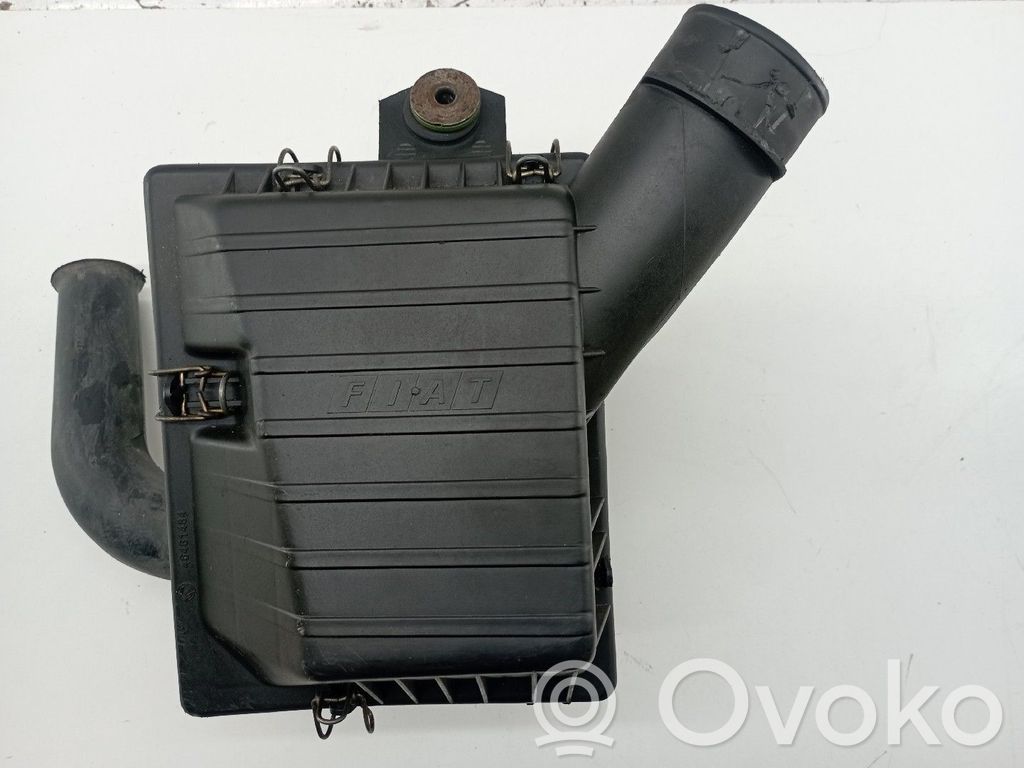 Air filter box   46461484